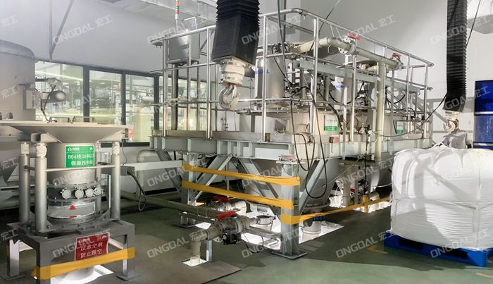 粉體密相輸送設備 粉體密相輸送設備